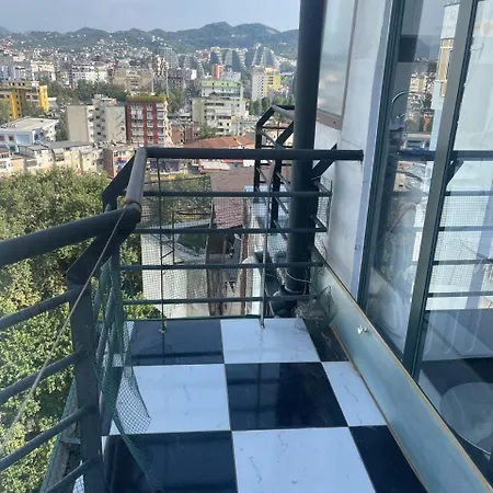 Balcony شقة *